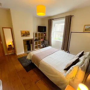  Holiday home Rural Yorkshire Getaway - Modern Victorian Cottage, Long Term Offers, Message Direct United Kingdom